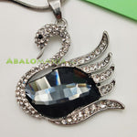 Colgante cisne / Color gris oscuro / 42mm x 40mm / (Incluye picado y cadena)