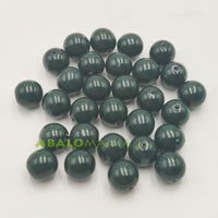 Perla nacarada - Preciosa / 8mm / Color malaquita (verde oscuro) / Paquete de 30 unidades